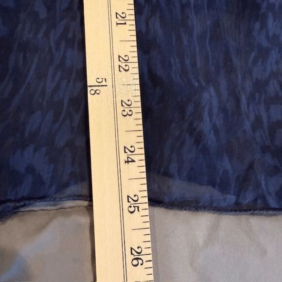 Piazza Roma Silk Blouse Navy Blue Print Fitted Lining 1/2 Sleeve Size Small - Picture 8 of 9